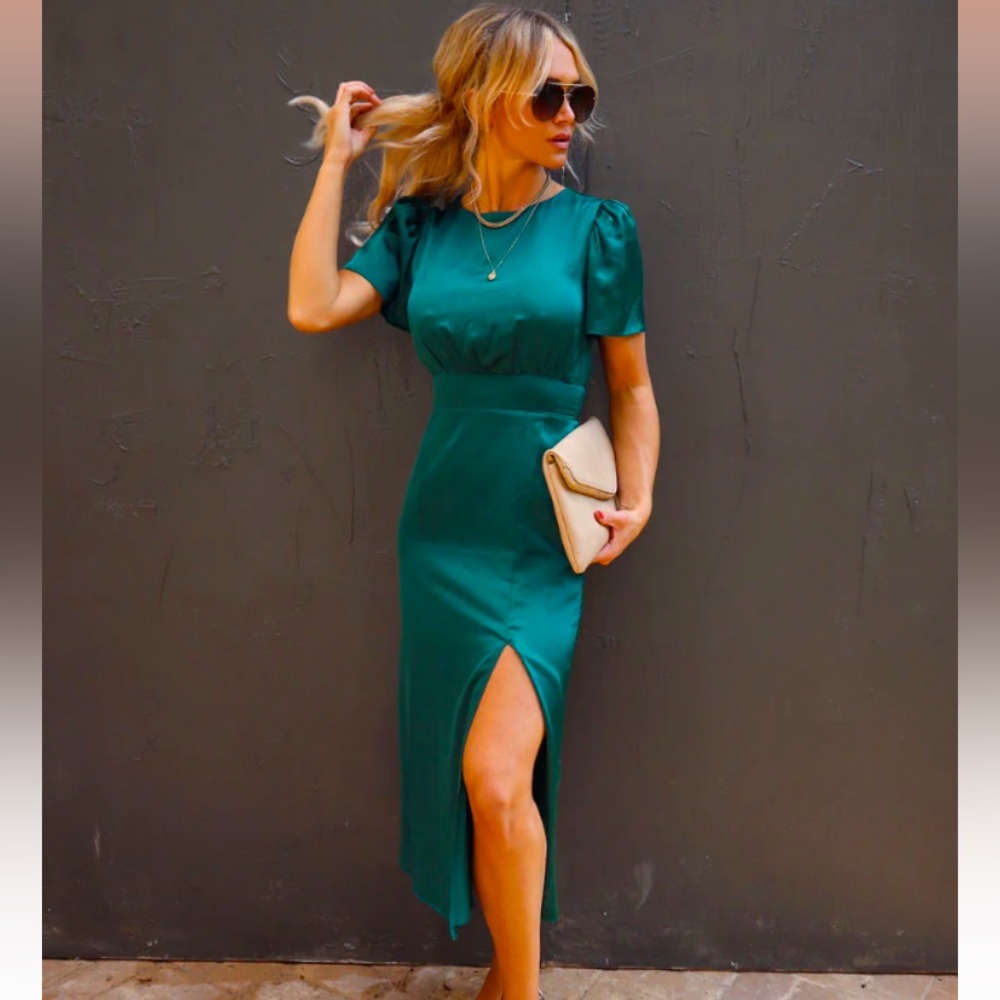 VICI ANNGIE SATIN SLIT MIDI DRESS - PINE
